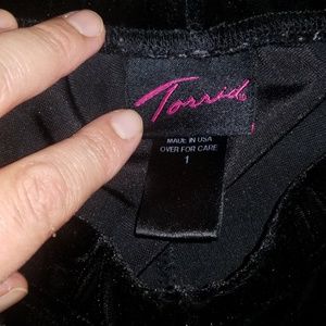 torrid Pants - TORRID VELVET LEGGINGS torrid Pants - TORRID VELVET LEGGINGS